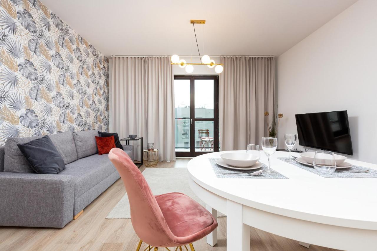 Metro Plocka Exquisite Apartments By Noclegi Renters Warschau Exterior foto